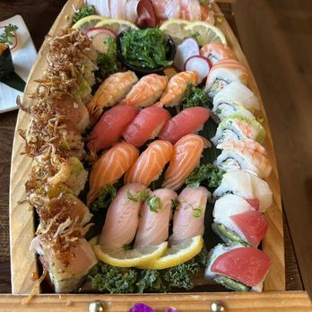 Sake 2 Me Sushi - Japanese Near Me - Tustin, California