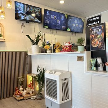 T House - Vietnamese Near Me - Lynnwood, Washington T House - Vietnamese Near Me - Lynnwood, Washington