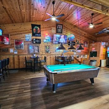 The Final Lap Bar & Grill - Bars Near Me - Seymour, Wisconsin The Final Lap Bar & Grill - Bars Near Me - Seymour, Wisconsin
