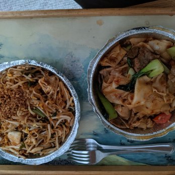 Tin Thai Kitchen - Pad Thai and Drunken Noodle (Pad Kee Mao) - Thai Near Me - Livermore, California