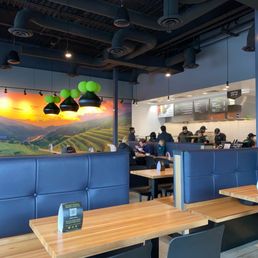 Comfortable indoor casual dining!!!