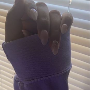 Luxi Nails & Spa - Almond nails - Nail Salons Near Me - Highland Park, New Jersey