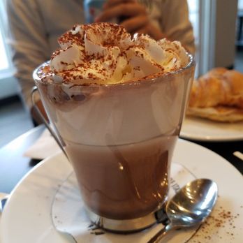 Farinolio - Delicious Hot Chocolate presented prettily @Farinolio. - Cafes Near Me - Westfield, New Jersey Farinolio - Delicious Hot Chocolate presented prettily @Farinolio. - Cafes Near Me - Westfield, New Jersey