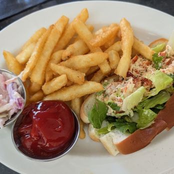 Real Seafood Company Grand Rapids - They split our lobster rolls for us. Honestly one roll was plenty. - Seafood Near Me - Grand Rapids, Michigan Real Seafood Company Grand Rapids - They split our lobster rolls for us. Honestly one roll was plenty. - Seafood Near Me - Grand Rapids, Michigan