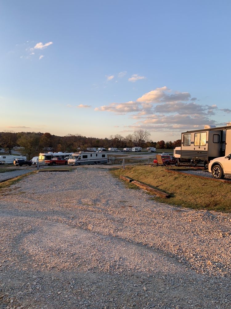 RIVER’S EDGE RV AND STABLES Updated September 2024 11 Photos