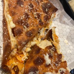 Pizza Hut - Buffalo Chicken Melt. Way overcooked.