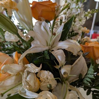 A-Apple Blossom Florist - Wilted flowers. - Florists Near Me - Las Vegas, Nevada