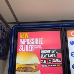 Trying the meatless vegan impossible Burger