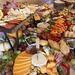 Rooster On The Run - Charcuterie Grazing Table