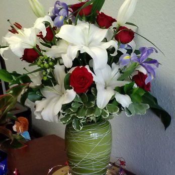 Floral Expressions - Florists Near Me - Lincoln City, Oregon