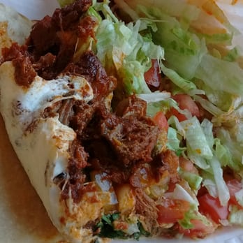 Tacos La Rosa - Inside of the huarache - Mexican Near Me - Willimantic, Connecticut Tacos La Rosa - Inside of the huarache - Mexican Near Me - Willimantic, Connecticut