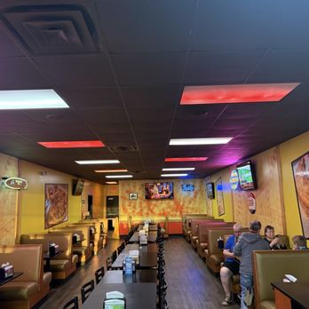 Giovanni's Pizza & Subs - Pizza Near Me - Davenport, Florida Giovanni's Pizza & Subs - Pizza Near Me - Davenport, Florida