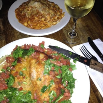 Max - Fettuccine al Sugo Toscano and Il Pollo Capriccioso - Italian Near Me - New York, New York Max - Fettuccine al Sugo Toscano and Il Pollo Capriccioso - Italian Near Me - New York, New York