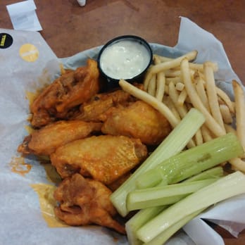 Buffalo Wild Wings - Lunch platter, 10 wings and fries - Chicken Wings Near Me - Hanover, Maryland Buffalo Wild Wings - Lunch platter, 10 wings and fries - Chicken Wings Near Me - Hanover, Maryland