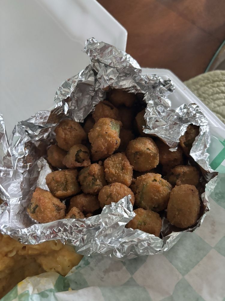 Food from A Taste Of Soul by Biggie's Soul Food Restaurant