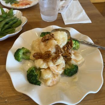 Yum Dumpling - 53.Honey Walnut Shrimp - Noodles Near Me - Orange, California