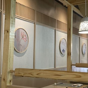 Jinzen - Interior - Asian Fusion Near Me - Clayton, Missouri