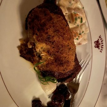 Monarque - Crab Oscar, pack crush flank steak with sides of Mac and cheese and mushrooms - French Near Me - Baltimore, Maryland Monarque - Crab Oscar, pack crush flank steak with sides of Mac and cheese and mushrooms - French Near Me - Baltimore, Maryland