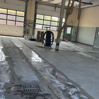 FRG Contractor - Epoxy floor- BEFORE - Roofing Near Me - Woburn, Massachusetts FRG Contractor - Epoxy floor- BEFORE - Roofing Near Me - Woburn, Massachusetts