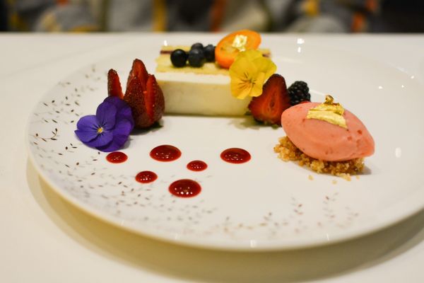 Alexander's Steakhouse Pasadena by null