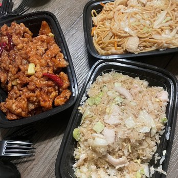 Phu Chen Kitchen - Orange chicken, chow mein and chicken fried rice 10/10! - Dim Sum Near Me - Fontana, California Phu Chen Kitchen - Orange chicken, chow mein and chicken fried rice 10/10! - Dim Sum Near Me - Fontana, California