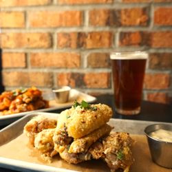 Clubhouse Kitchen & Bar - Chicken Wings and Beer