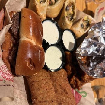 Chili's - Bars Near Me - Phoenix, Arizona