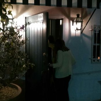 Lunetta Dining Room & Bar - Discreet back door entrance - New American Near Me - Santa Monica, California