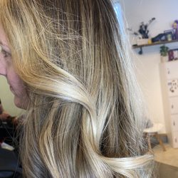 Wild and Rooted Salon - Big bold money piece with highlights and lowlights.