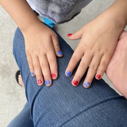 JT Nails & Spa - My daughters gel polish with design