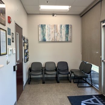 Optum - Chino - Waiting area - Urgent Care Near Me - Chino, California Optum - Chino - Waiting area - Urgent Care Near Me - Chino, California