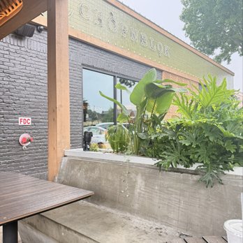 ChopnBlok - Montrose - Outside - African Near Me - Houston, Texas
