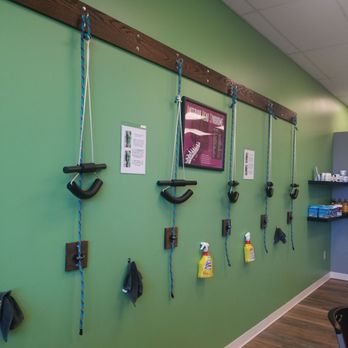 Abundant You Chiropractic & Wellness - Neck stretchy - Chiropractors Near Me - Hilliard, Ohio