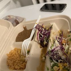 Red Star Taco Bar - Taco plate