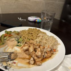 Zpan Hibachi And Sushi Bar - Hibachi Chicken Hibachi Dinner