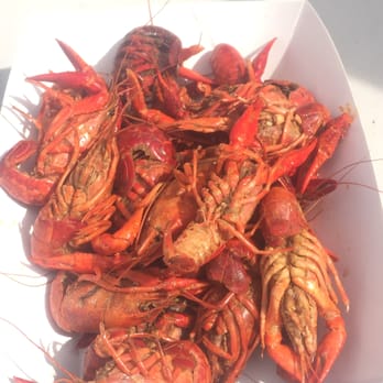 Rolling Smoke BBQ - Rolling Smoke crawfish boil - Barbeque Near Me - Aurora, Colorado
