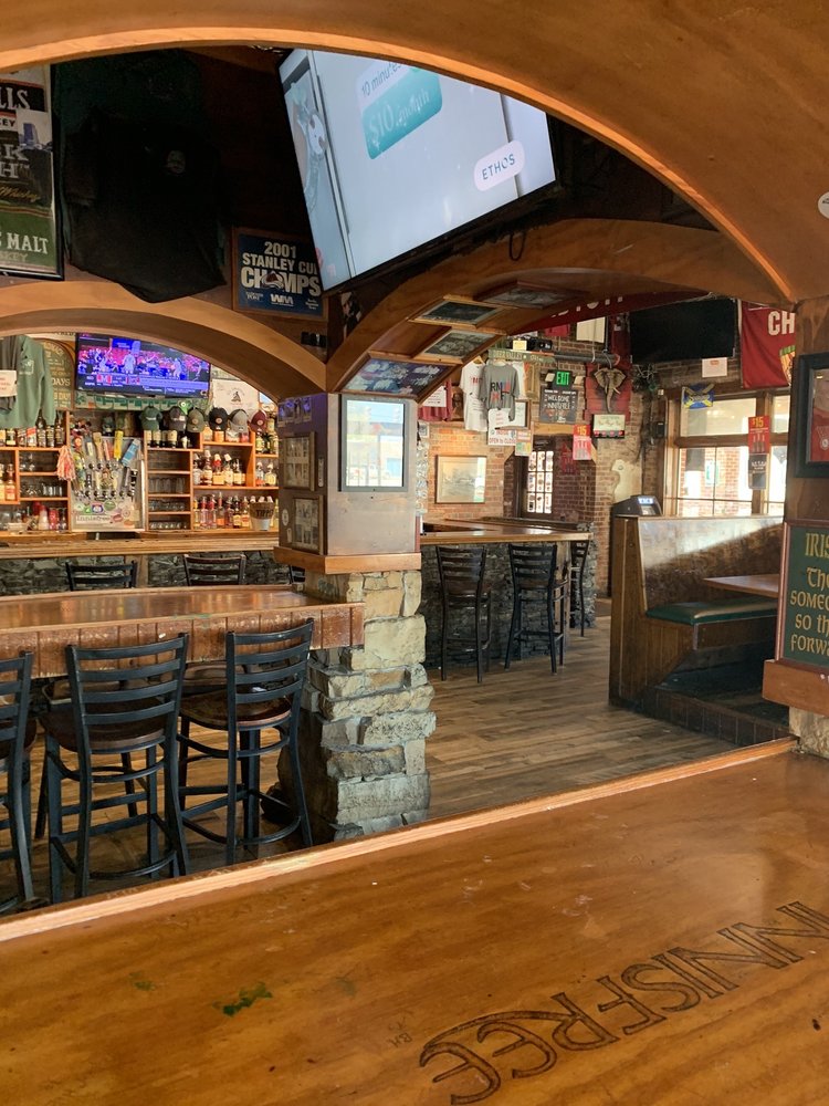 Social spots from Innisfree Irish Pub