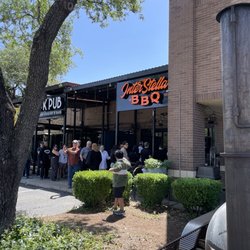 Chef Z Austin - Interstellar BBQ - our first stop. We skipped the line!