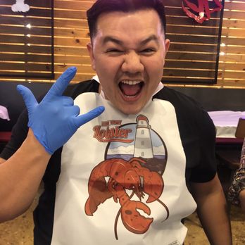 Crab Station - Deep Ellum - Getting ready for my crab legs - Seafood Near Me - Dallas, Texas