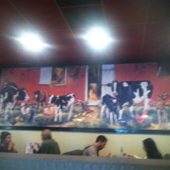 Mo's Egg House - Nice wall! - Breakfast & Brunch Near Me - Temecula, California Mo's Egg House - Nice wall! - Breakfast & Brunch Near Me - Temecula, California