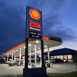 Shell - Outdoor store