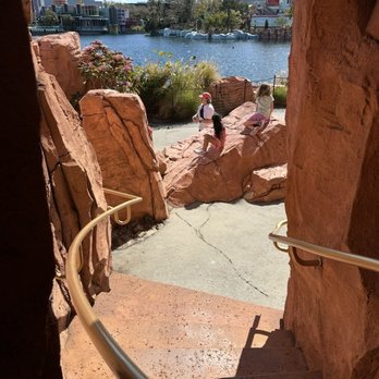 Mythos Restaurant - Outside has this little walkway to take nice pictures as well... - New American Near Me - Orlando, Florida Mythos Restaurant - Outside has this little walkway to take nice pictures as well... - New American Near Me - Orlando, Florida