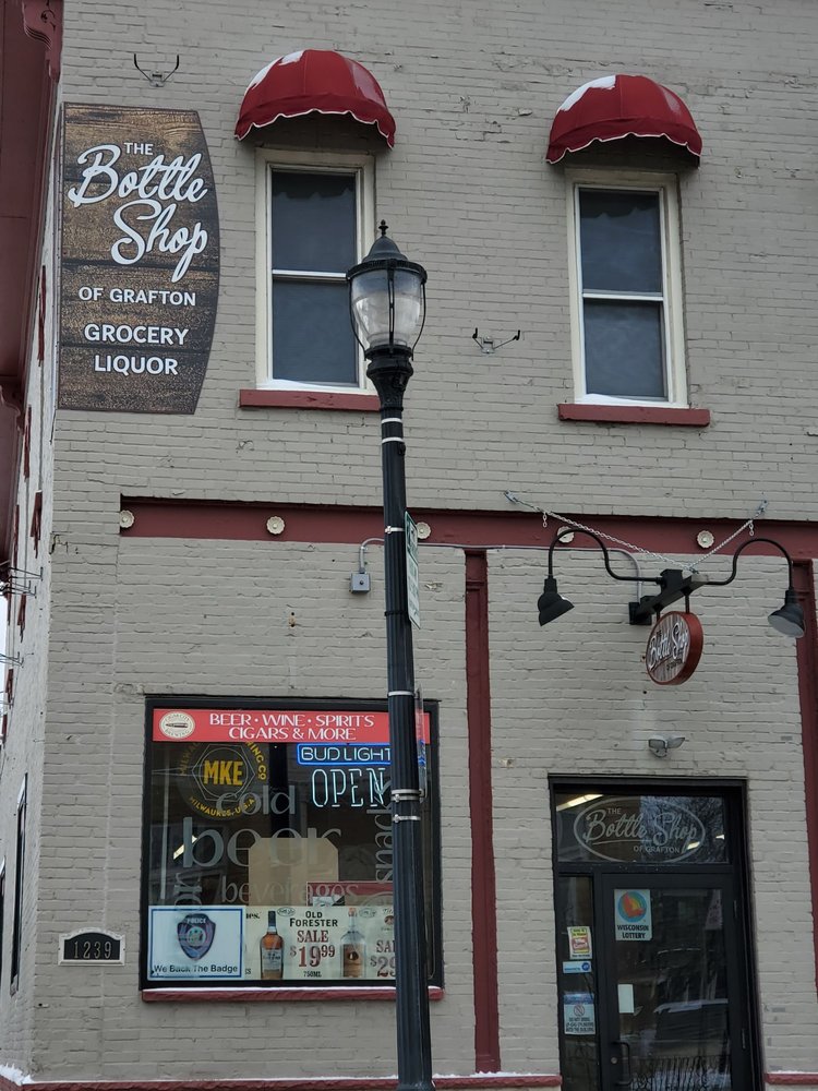 THE BOTTLE SHOP OF GRAFTON Updated October 2024 1237 12th Ave