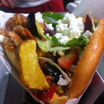 Mustafas Gemüse Kebap - Hänchen (Chicken) Döner - Food Stands Near Me - Berlin, BE Mustafas Gemüse Kebap - Hänchen (Chicken) Döner - Food Stands Near Me - Berlin, BE