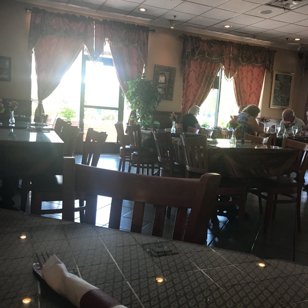 Manee Thai Restaurant - Thai Near Me - Ballwin, Missouri Manee Thai Restaurant - Thai Near Me - Ballwin, Missouri