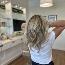 Drybar North Shore Crossing - Blowout