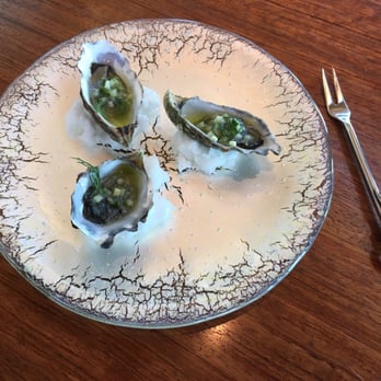 Sierra Mar - Oysters (from Marin county) - New American Near Me - Big Sur, California Sierra Mar - Oysters (from Marin county) - New American Near Me - Big Sur, California