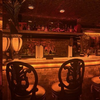 Cache - Ambiance - Wine Bars Near Me - Chicago, Illinois Cache - Ambiance - Wine Bars Near Me - Chicago, Illinois