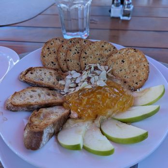 Heather’s Savory Pot Pies - Baked brie tapa - Tapas Bars Near Me - Basalt, Colorado Heather’s Savory Pot Pies - Baked brie tapa - Tapas Bars Near Me - Basalt, Colorado