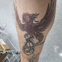 California Tattoo Company - Couple tattoos I've gotten from California Tattoo... Always do a great job, and are reasonably priced.